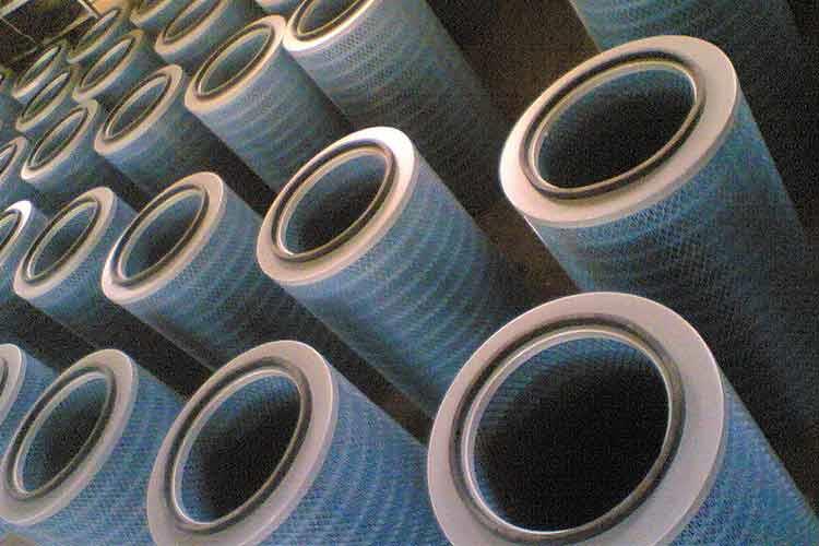 具有質量好，易清灰，初始壓差低，使用壽命長，價格低廉的特點