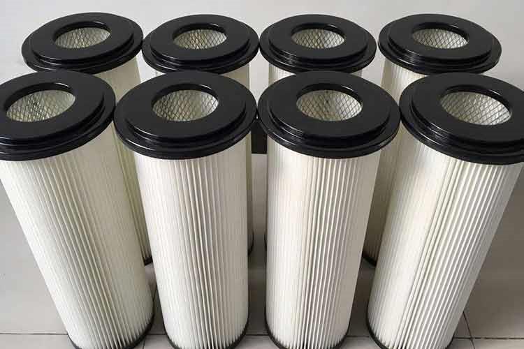 汽車發動機及工程機械：內燃機用空氣濾、機油濾、燃油濾、工程機械、船舶、載重車用各種液壓油濾、柴油濾、水濾