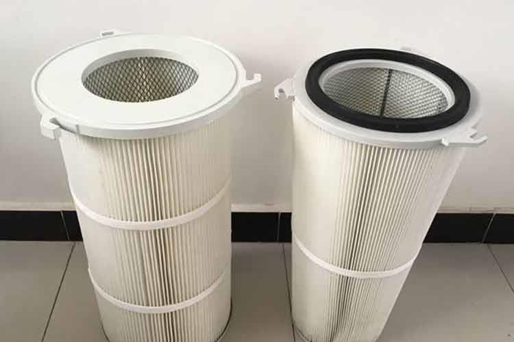 拋丸機除塵濾筒選用合成高強度聚酯長纖維非織造布材料，其纖維呈光滑的管狀纖維相互交叉，開孔更小，分布更均勻，具有良好的過濾性能