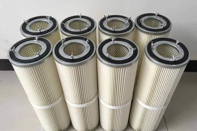 橢圓形除塵濾筒通常由端蓋，骨架和濾材組成